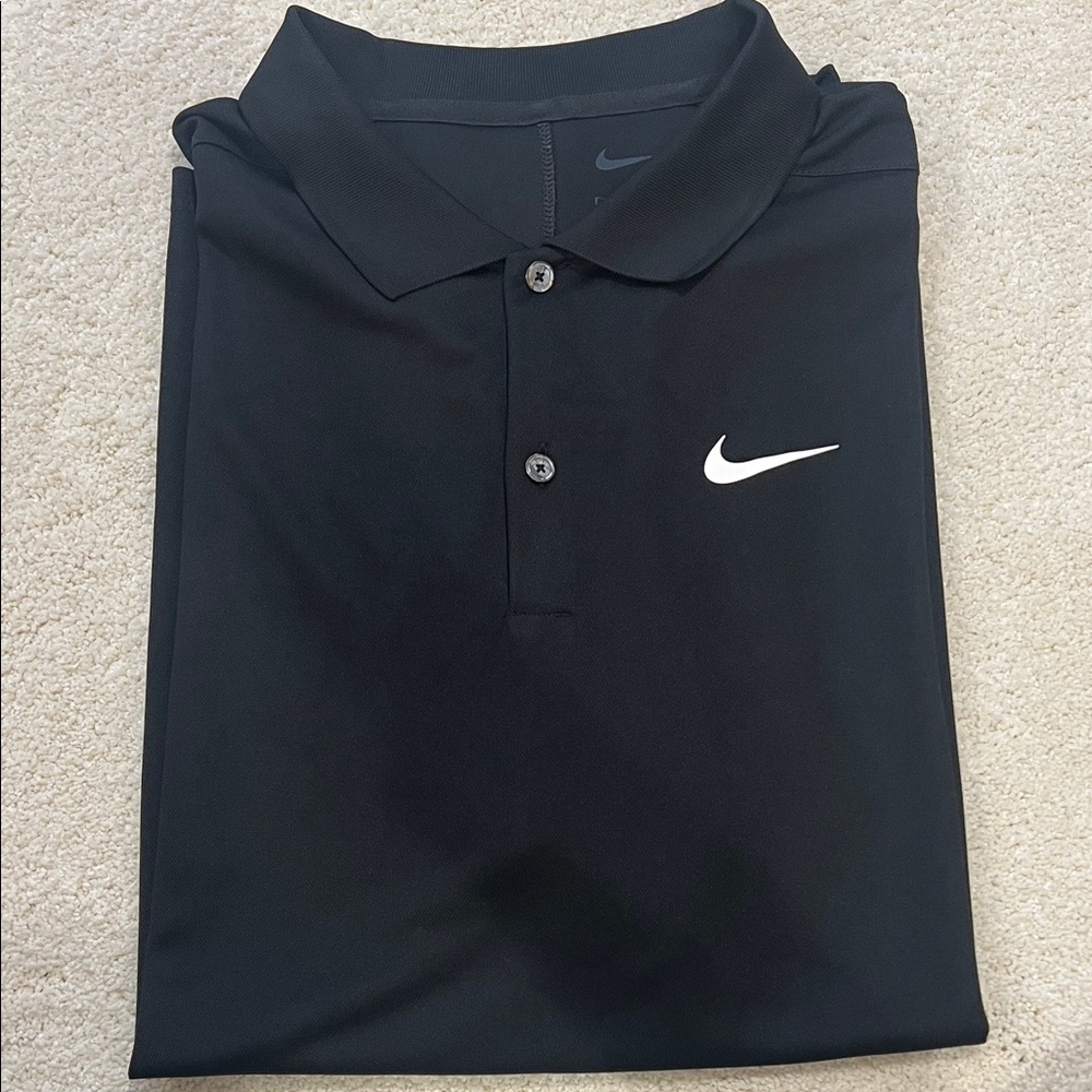 NWOT Nike DRI-fit Black performance/golf Polo